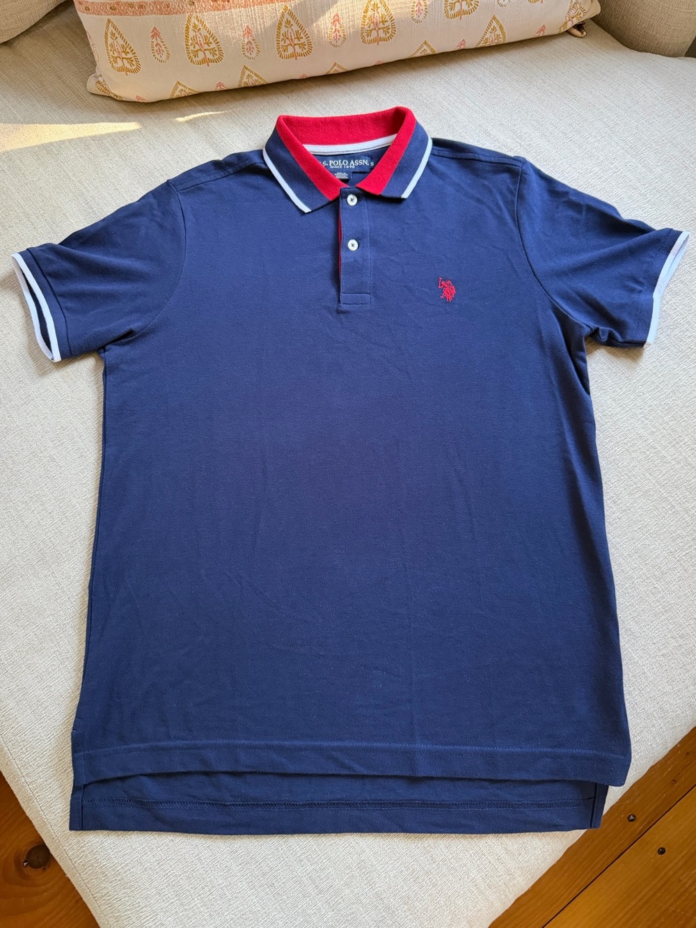 U.S. Polo Assn. Navy Short Sleeve Polo Shirt. Men's Size: S.